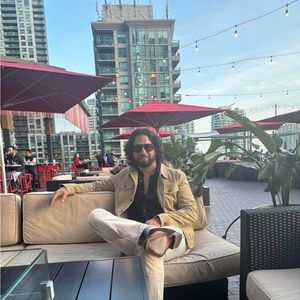 Meet your Posher, Nadeem